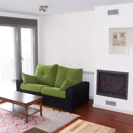 Apartamento Pre-pyrenees: Privileged Site For Hiking, Excursions And Skiing.