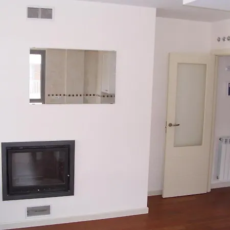 Apartamento Pre-pyrenees: Privileged Site For Hiking, Excursions And Skiing. *